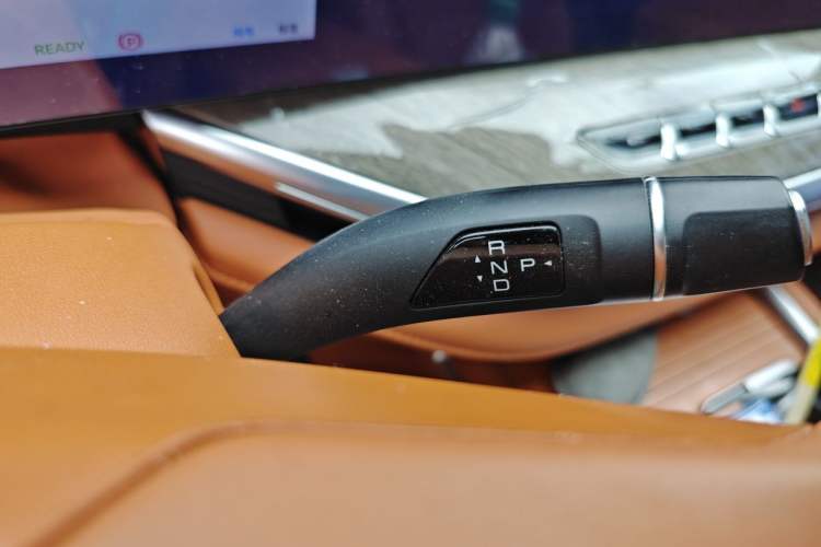 Used Wey Lanshan 2023 Four-Wheel Drive Ultra-Long Range Version Gear Lever