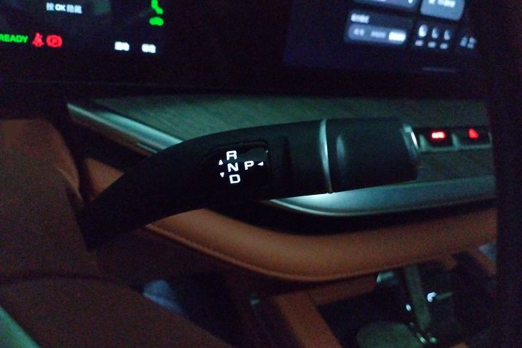 Used Wey Lanshan 2023 Four-Wheel Drive Ultra-Long Range Version Gear Lever