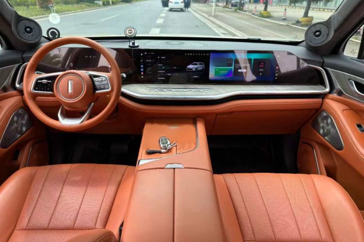 Used Wey Lanshan 2023 Two-Wheel Drive Long-Range Version Interior 2