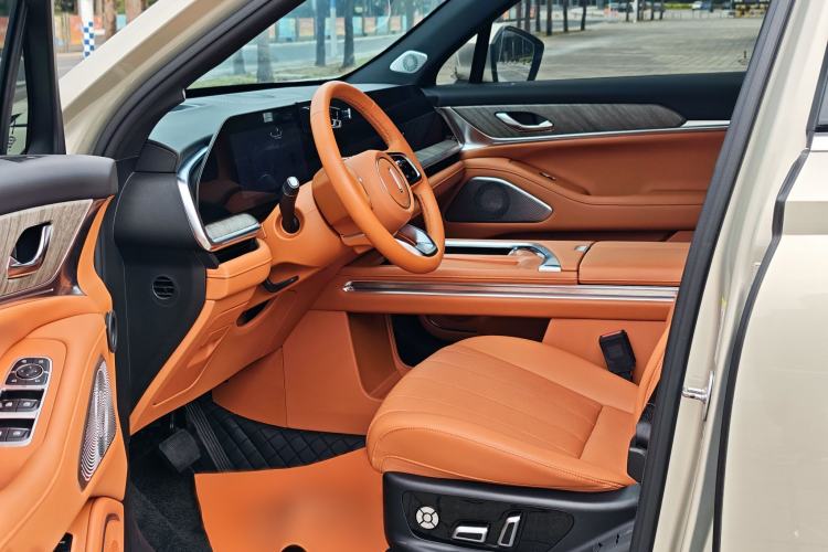 Used Wey Lanshan 2023 Four-Wheel Drive Ultra-Long Range Version Interior 2