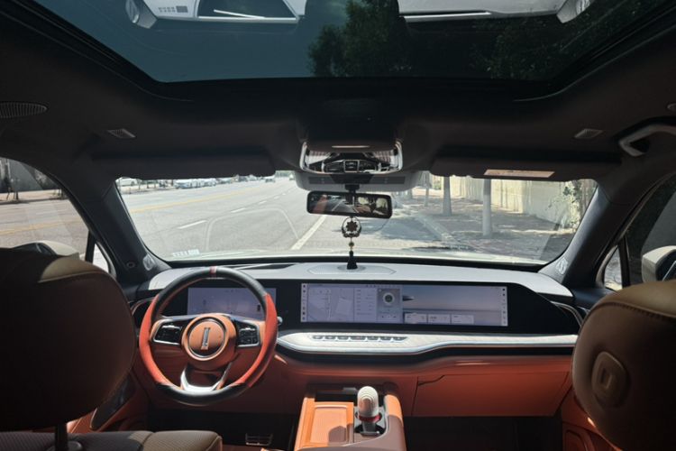 Used Wey Lanshan 2023 Four-Wheel Drive Ultra-Long Range Version Interior 3