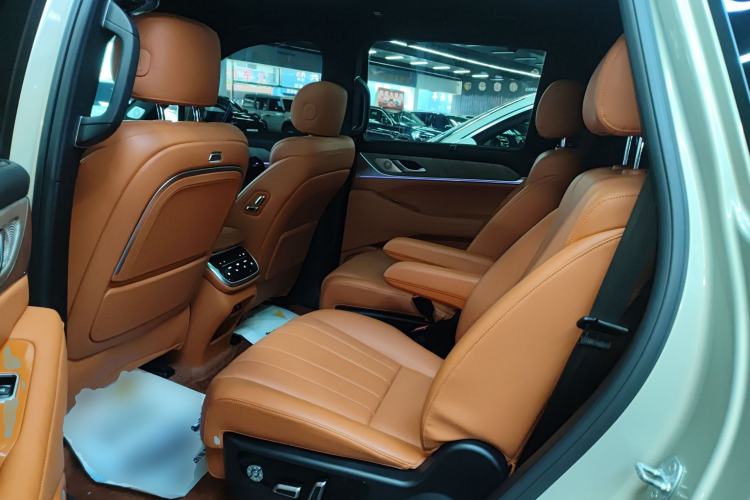 Used Wey Lanshan 2023 Four-Wheel Drive Ultra-Long Range Version Interior 4