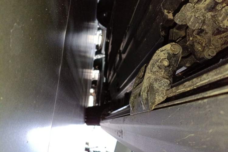 Used Wey Lanshan 2023 Four-Wheel Drive Ultra-Long Range Version Left Side Sill