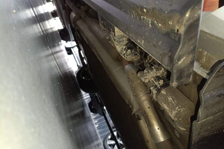 Used Wey Lanshan 2023 Four-Wheel Drive Ultra-Long Range Version Right Side Sill