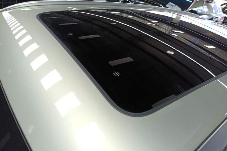 Used Wey Lanshan 2023 Four-Wheel Drive Ultra-Long Range Version Roof