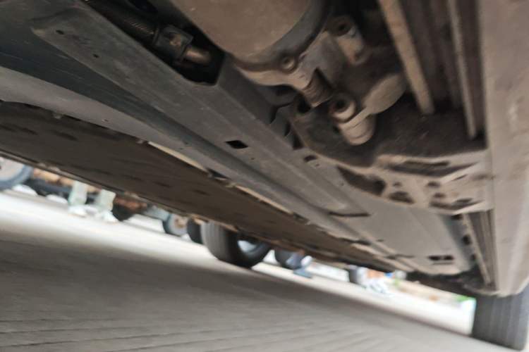 Used Wey Lanshan 2025 Four-Wheel Drive Max Chassis Front Left