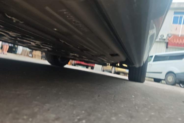 Used Wey Lanshan 2025 Four-Wheel Drive Max Chassis Front Left