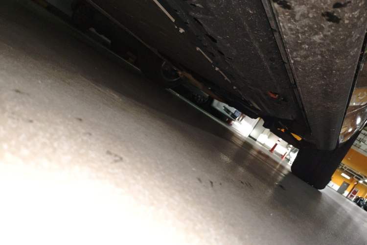 Used Wey Lanshan 2025 Four-Wheel Drive Max Chassis Front Left