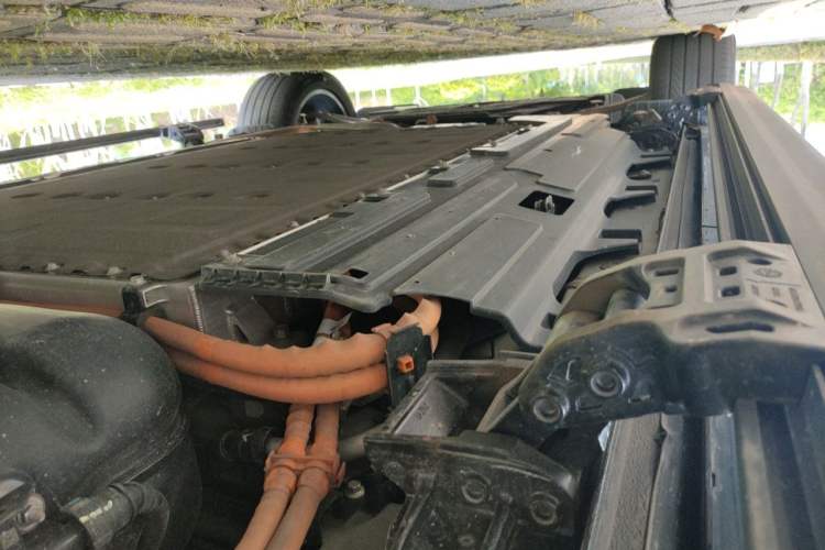 Used Wey Lanshan 2025 Four-Wheel Drive Max Chassis Rear Left