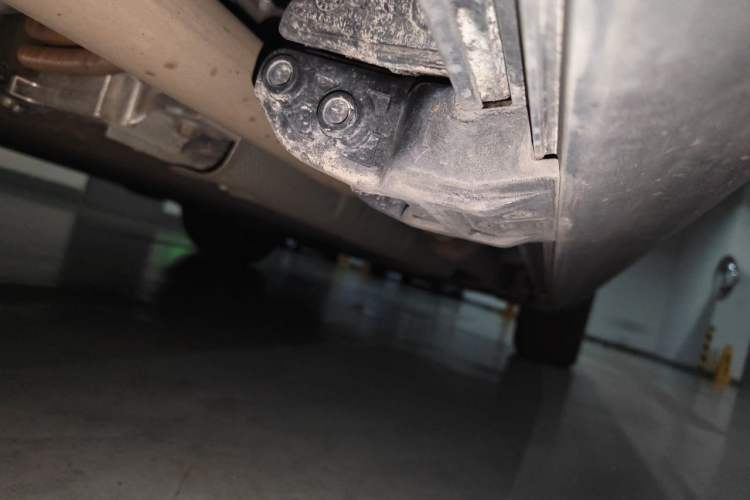Used Wey Lanshan 2025 Four-Wheel Drive Max Chassis Rear Right