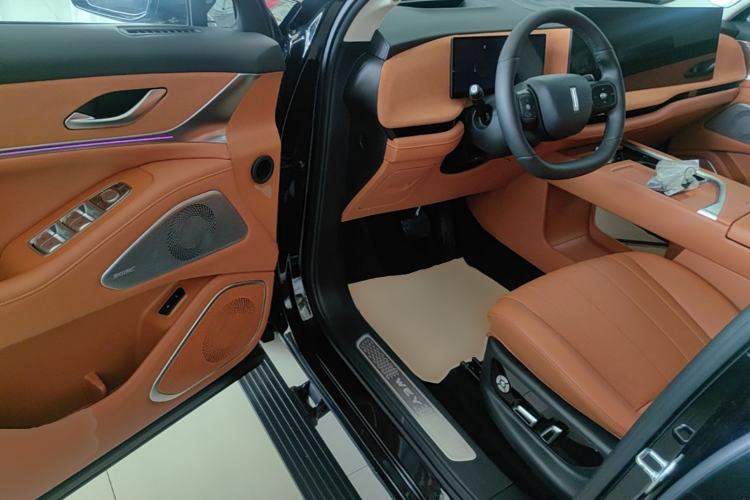 Used Wey Lanshan 2025 Four-Wheel Drive Ultra Driver Seat
