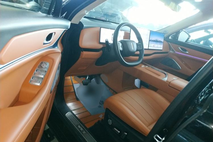 Used Wey Lanshan 2025 Four-Wheel Drive Max Driver Seat