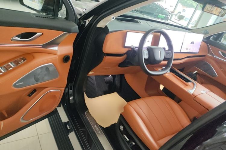 Used Wey Lanshan 2025 Four-Wheel Drive Ultra Driver Seat