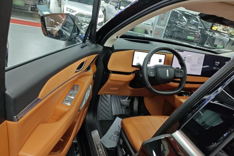Used Wey Lanshan 2025 Four-Wheel Drive Ultra Driver Seat
