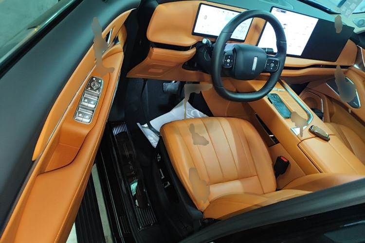 Used Wey Lanshan 2025 Four-Wheel Drive Max Driver Seat