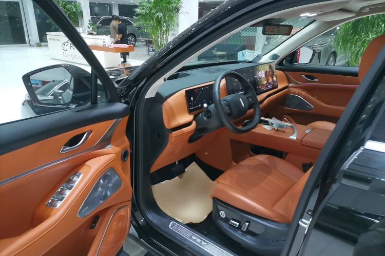 Used Wey Lanshan 2025 Four-Wheel Drive Max Driver Seat