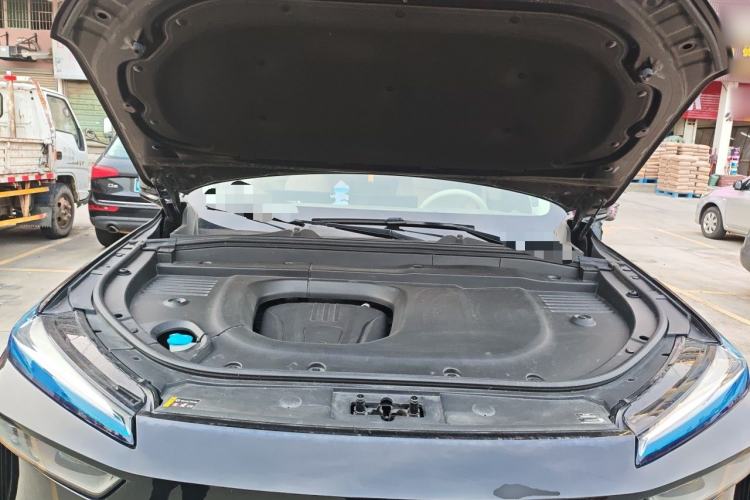 Used Wey Lanshan 2025 Four-Wheel Drive Max Engine Bay