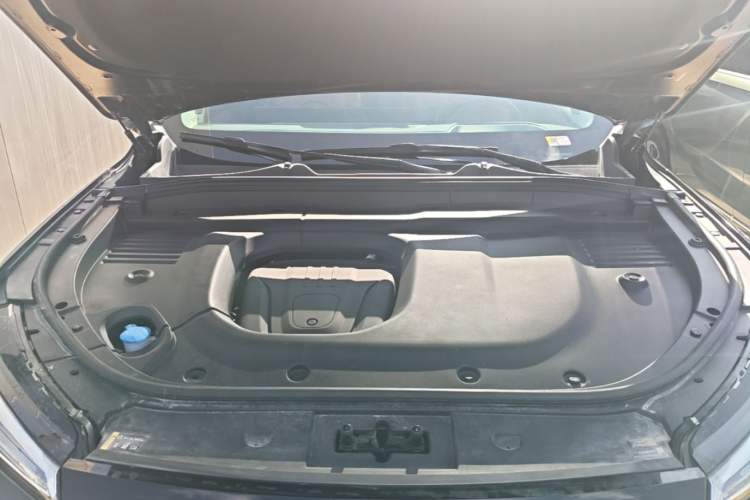 Used Wey Lanshan 2025 Four-Wheel Drive Ultra Engine Bay