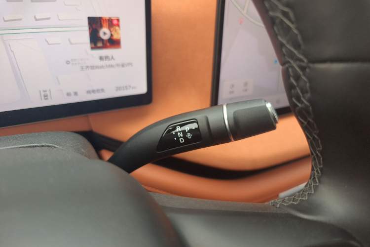 Used Wey Lanshan 2025 Four-Wheel Drive Ultra Gear Lever