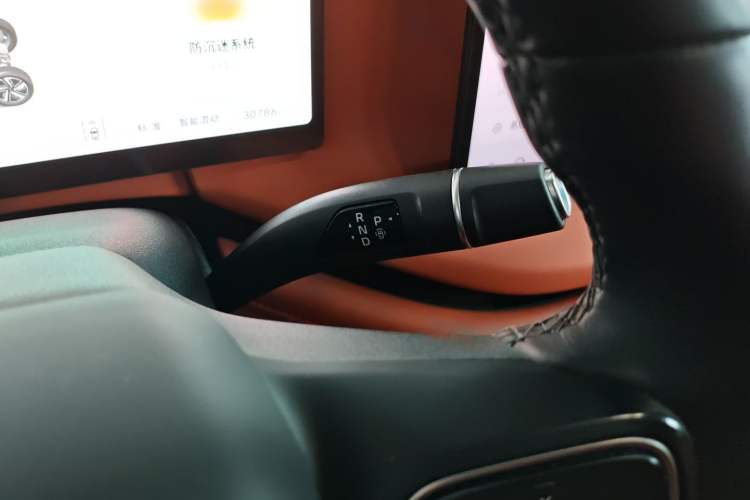 Used Wey Lanshan 2025 Four-Wheel Drive Max Gear Lever