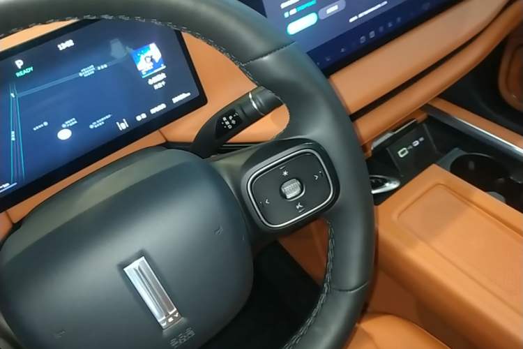 Used Wey Lanshan 2025 Four-Wheel Drive Max Gear Lever