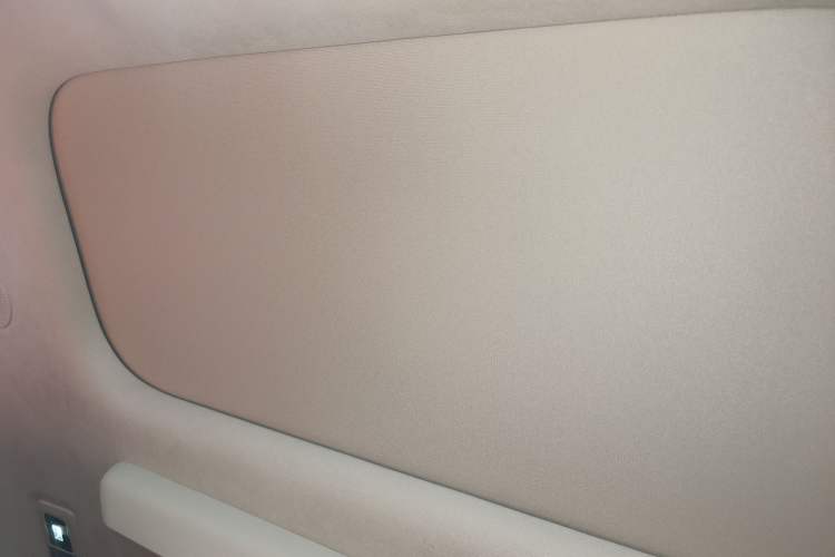 Used Wey Lanshan 2025 Four-Wheel Drive Ultra Headliner
