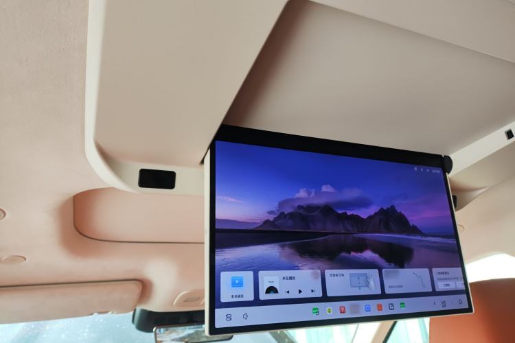 Used Wey Lanshan 2025 Four-Wheel Drive Ultra Headliner