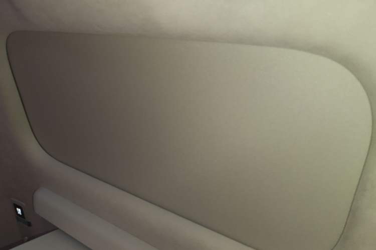 Used Wey Lanshan 2025 Four-Wheel Drive Ultra Headliner