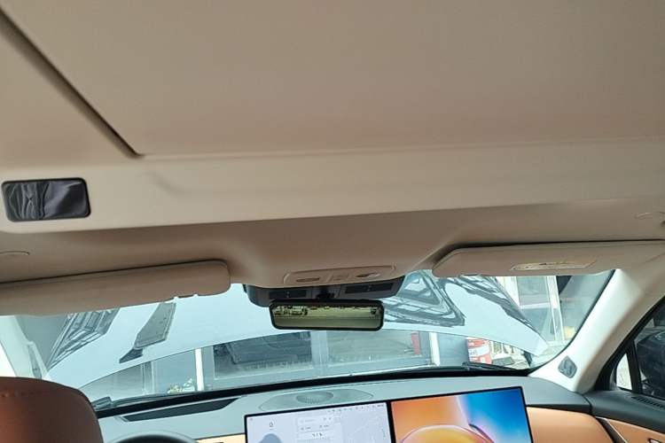 Used Wey Lanshan 2025 Four-Wheel Drive Max Headliner