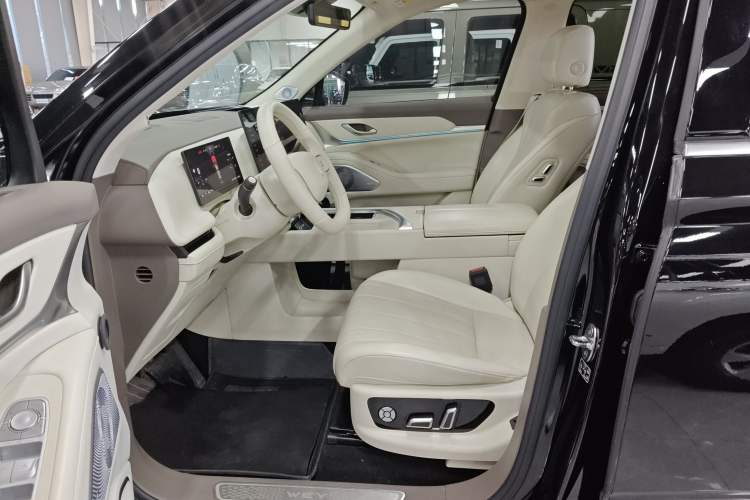 Used Wey Lanshan 2025 Four-Wheel Drive Max Interior 3