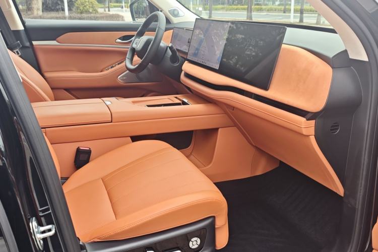 Used Wey Lanshan 2025 Four-Wheel Drive Ultra Interior 5