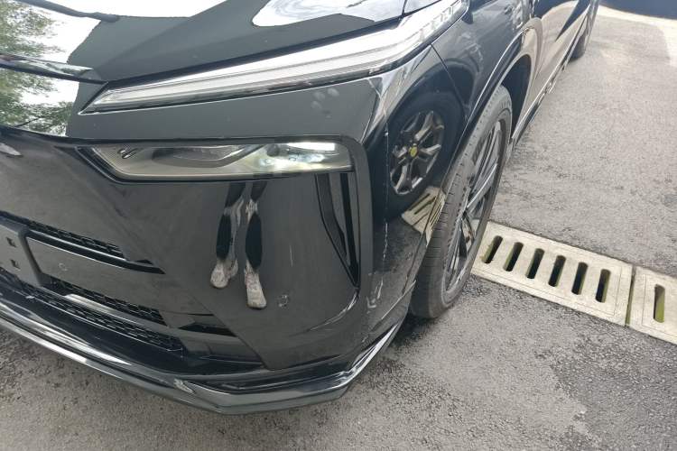 Used Wey Lanshan 2025 Four-Wheel Drive Max Left Front Headlight