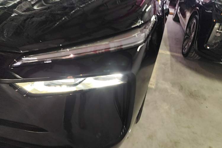 Used Wey Lanshan 2025 Four-Wheel Drive Max Left Front Headlight