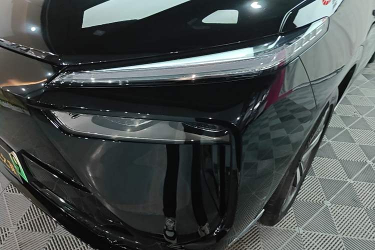 Used Wey Lanshan 2025 Four-Wheel Drive Max Left Front Headlight