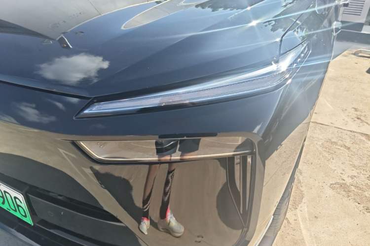 Used Wey Lanshan 2025 Four-Wheel Drive Ultra Left Front Headlight