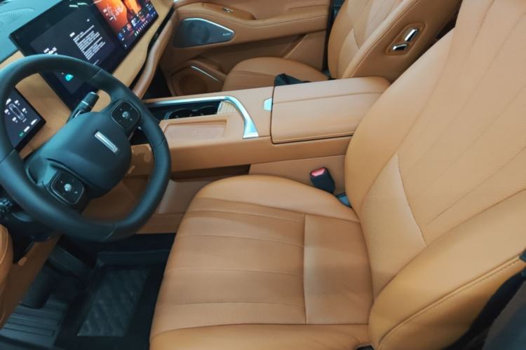 Used Wey Lanshan 2025 Four-Wheel Drive Ultra Left Front Seat