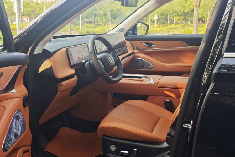 Used Wey Lanshan 2025 Four-Wheel Drive Ultra Left Front Seat