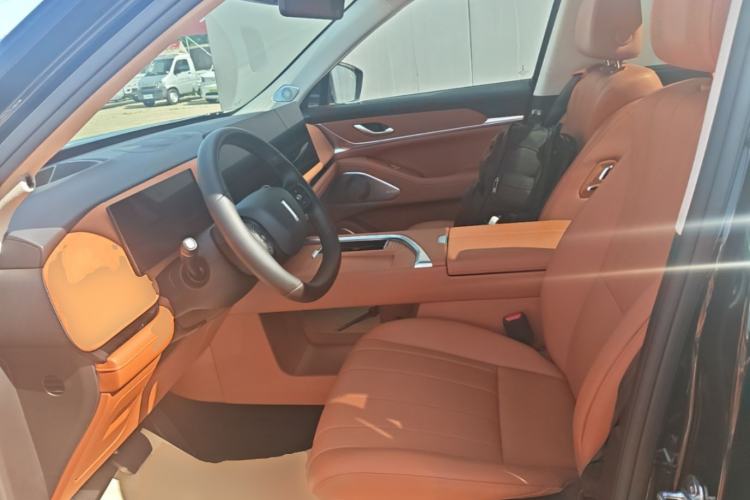 Used Wey Lanshan 2025 Four-Wheel Drive Ultra Left Front Seat