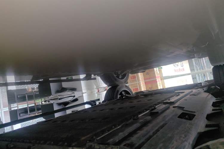 Used Wey Lanshan 2025 Four-Wheel Drive Ultra Left Side Sill