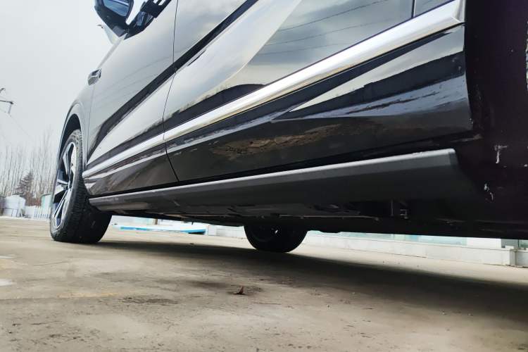 Used Wey Lanshan 2025 Four-Wheel Drive Ultra Left Side Sill