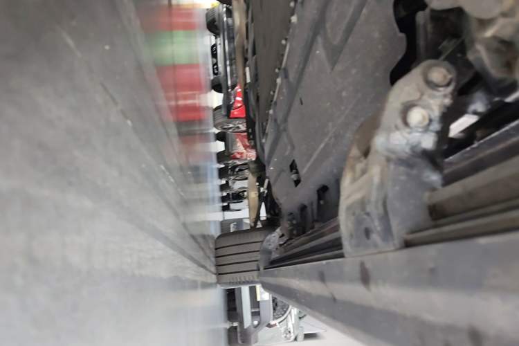 Used Wey Lanshan 2025 Four-Wheel Drive Ultra Left Side Sill
