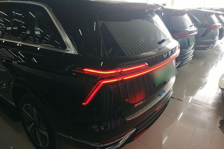 Used Wey Lanshan 2025 Four-Wheel Drive Max Rear