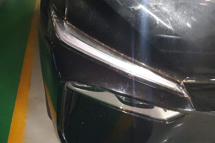 Used Wey Lanshan 2025 Four-Wheel Drive Max Right Front Headlight