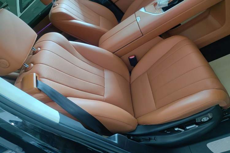 Used Wey Lanshan 2025 Four-Wheel Drive Ultra Right Front Seat