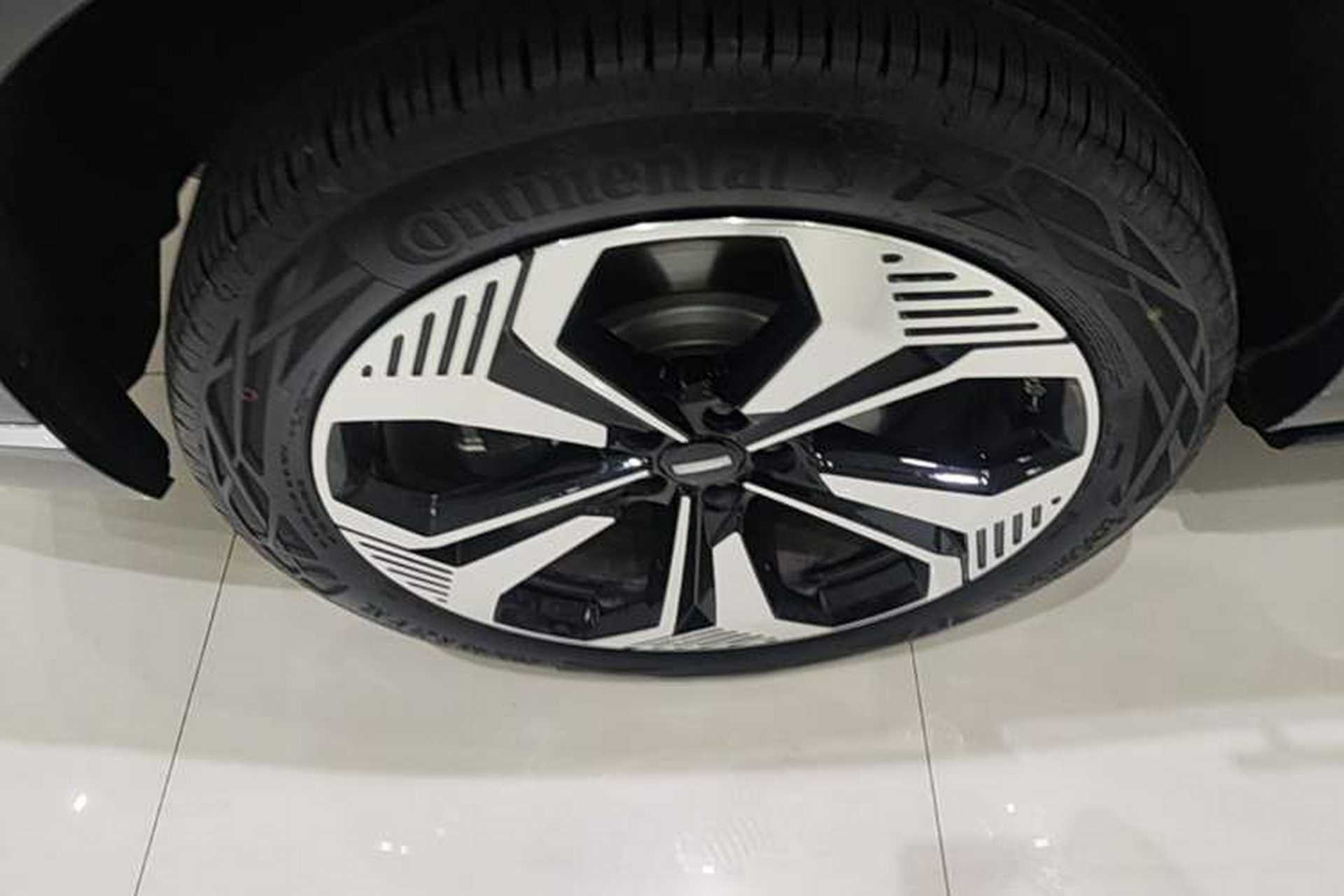Used Wey Lanshan 2025 Four-Wheel Drive Max Right Rear Wheel Hub