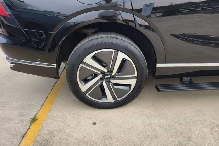 Used Wey Lanshan 2025 Four-Wheel Drive Max Right Rear Wheel Hub