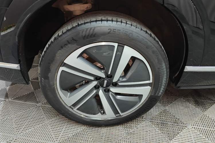 Used Wey Lanshan 2025 Four-Wheel Drive Max Right Rear Wheel Hub