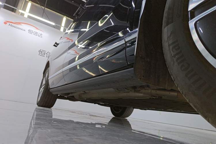 Used Wey Lanshan 2025 Four-Wheel Drive Max Right Side Sill