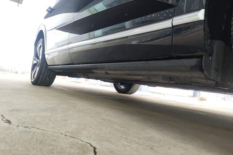 Used Wey Lanshan 2025 Four-Wheel Drive Ultra Right Side Sill