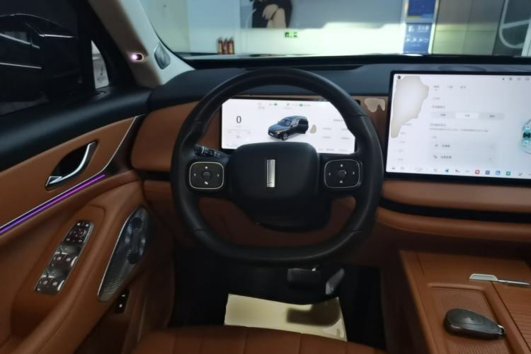 Used Wey Lanshan 2025 Four-Wheel Drive Max Steering Wheel
